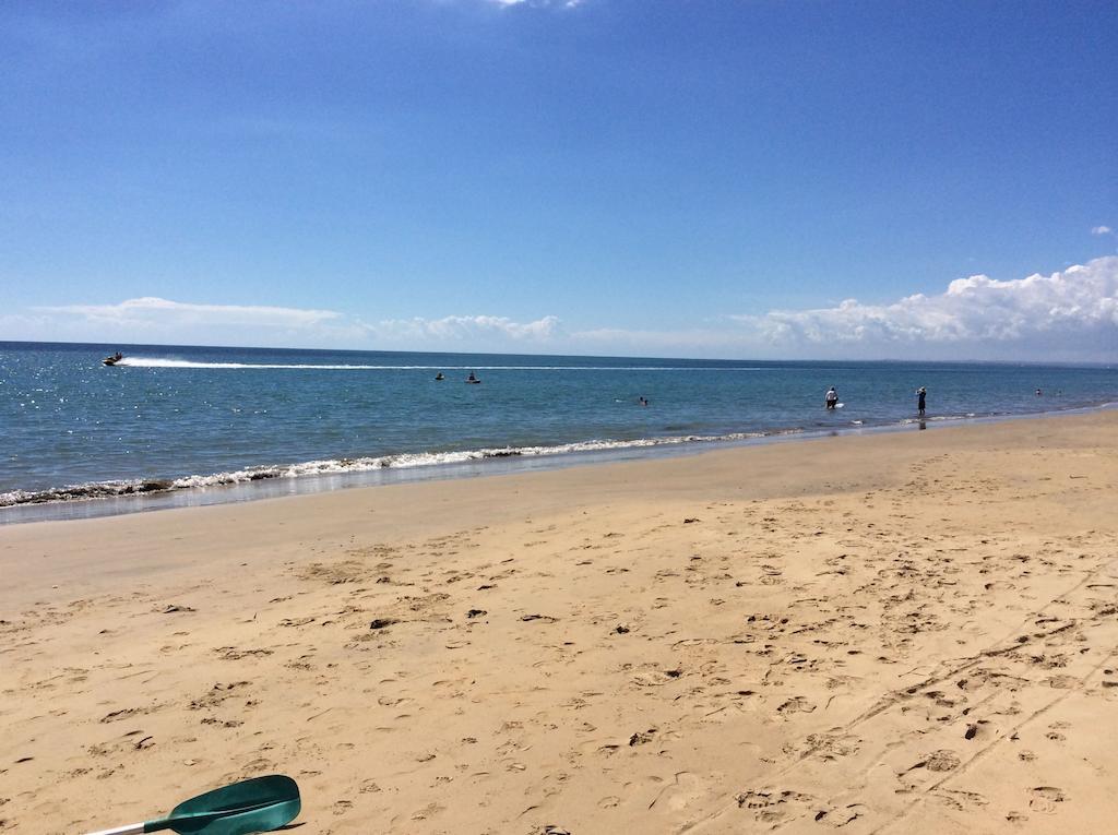 Alexander Beachfront Apartments Hervey Bay Eksteriør bilde